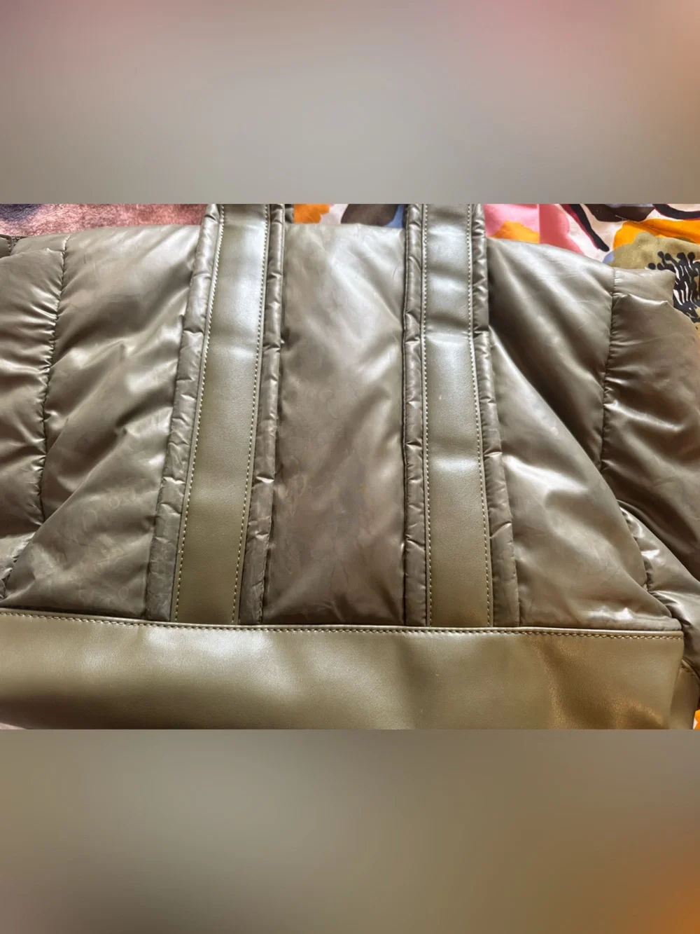 Caraa Diaper Bag - Olive - Quilted Interior super clean